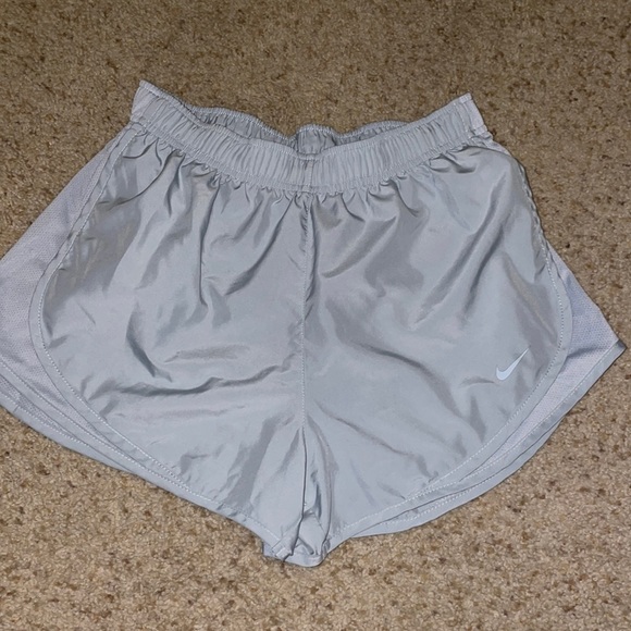 Nike DRI-FIT gray shorts! - Picture 1 of 4